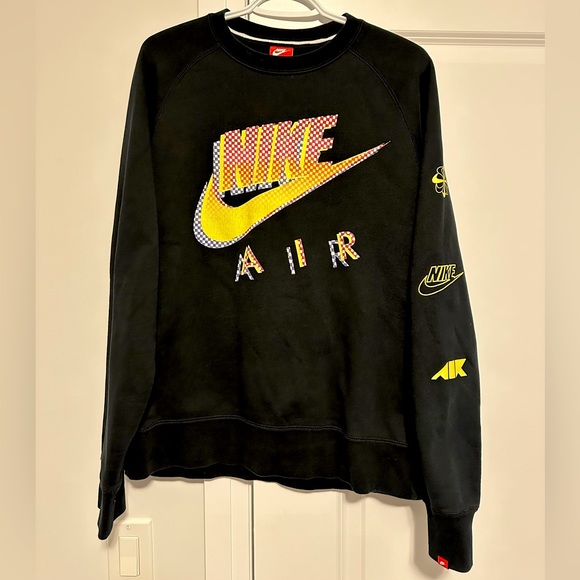 Nike Sweater - Picture 1 of 4